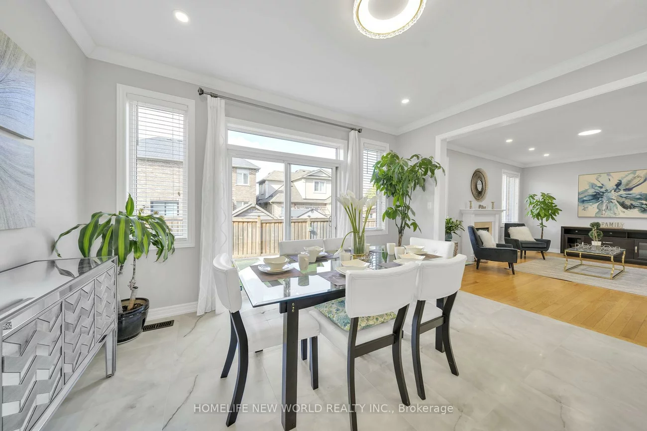 1210, Atkins, Stonehaven-Wyndham, Newmarket