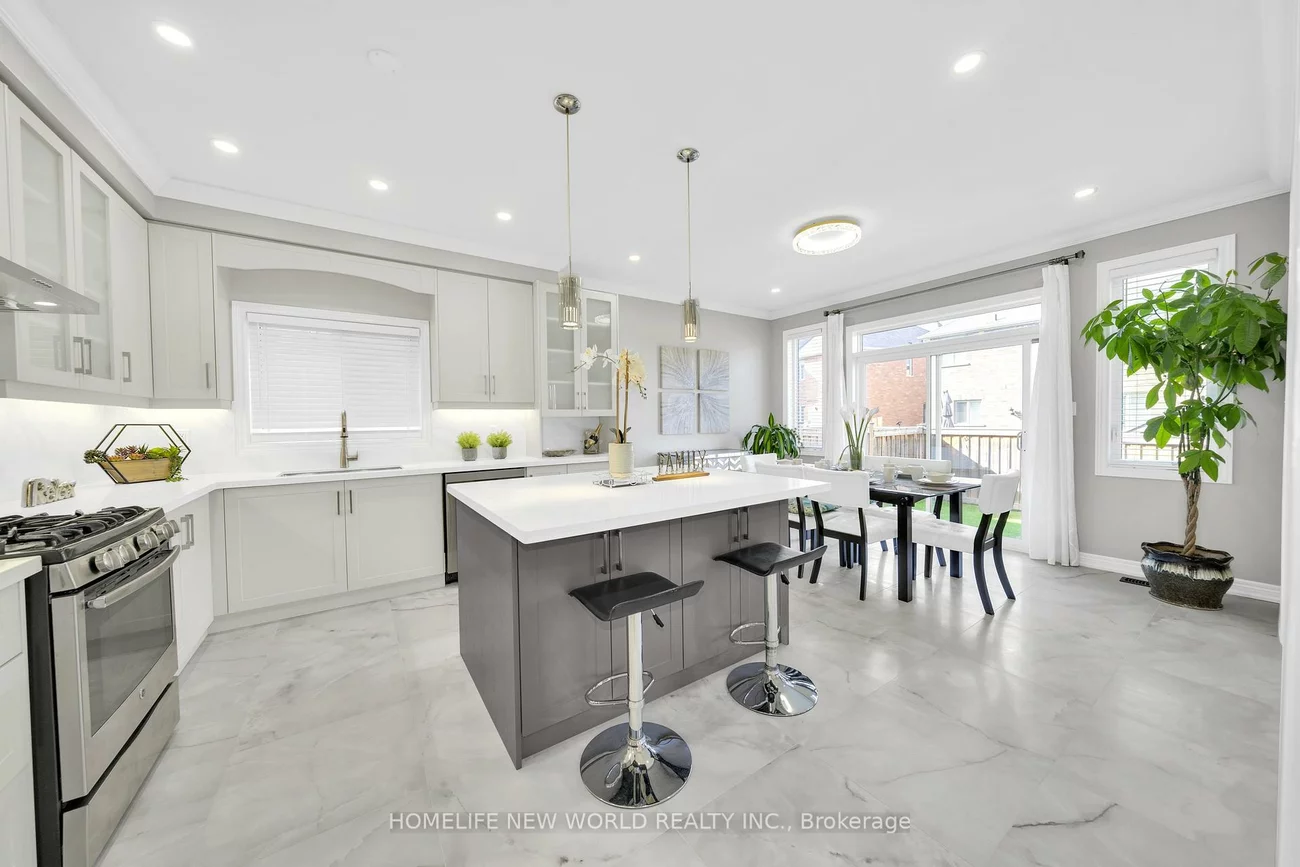 1210, Atkins, Stonehaven-Wyndham, Newmarket