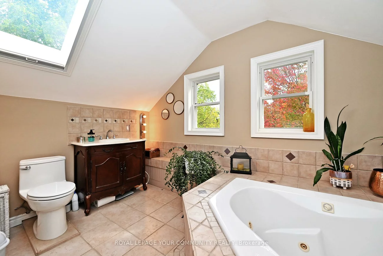 448, Timothy, Central Newmarket, Newmarket