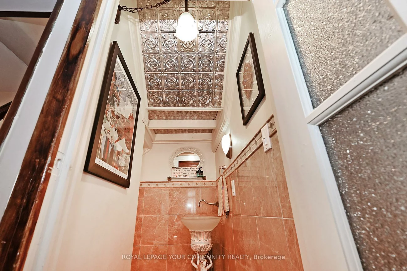 448, Timothy, Central Newmarket, Newmarket