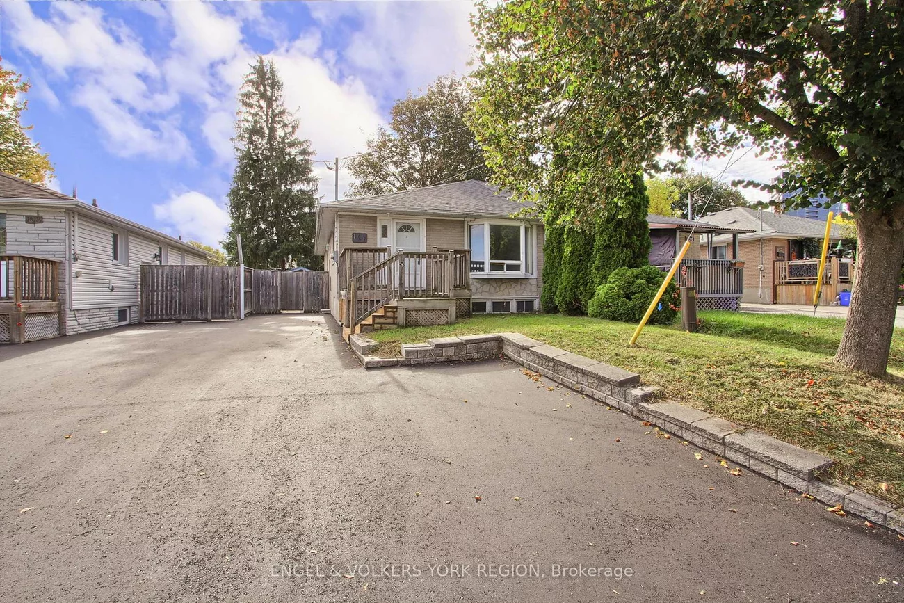 106, Sheldon, Bristol-London, Newmarket