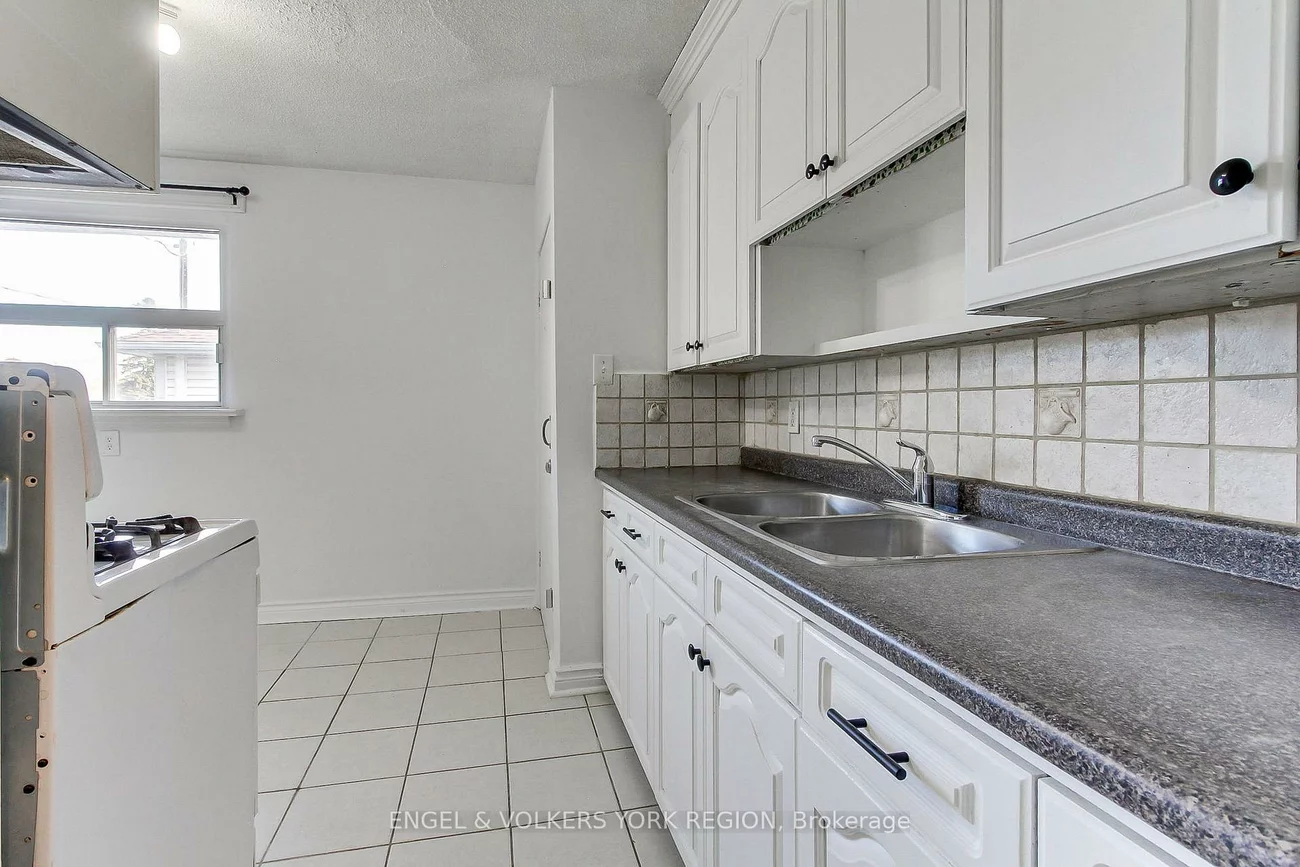 106, Sheldon, Bristol-London, Newmarket