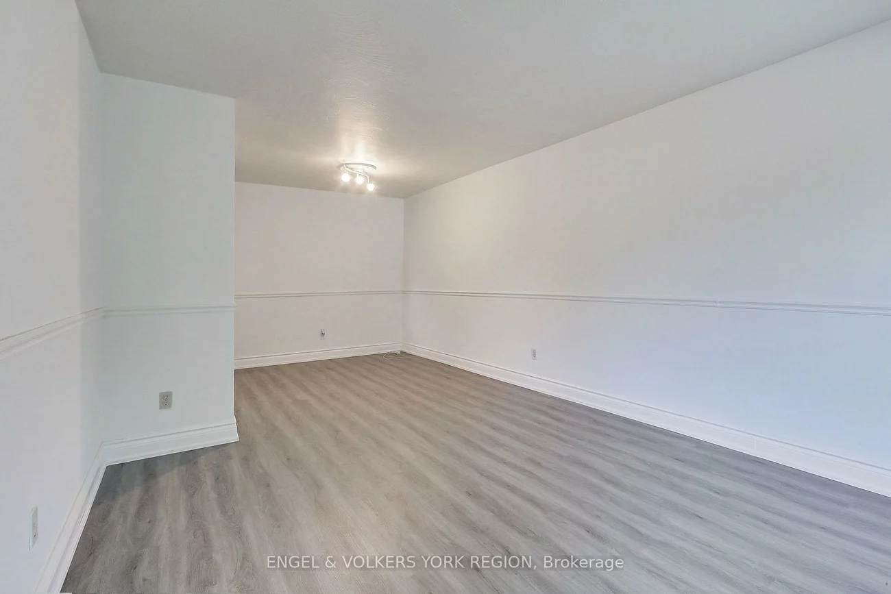 106, Sheldon, Bristol-London, Newmarket