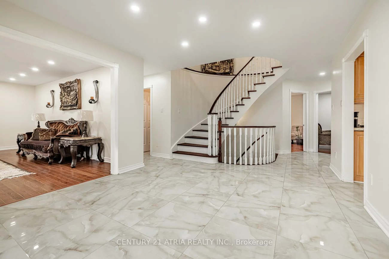 898, Stonehaven, Stonehaven-Wyndham, Newmarket