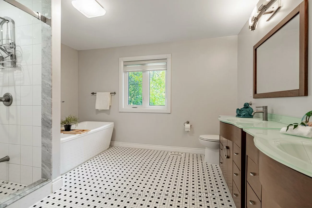 898, Stonehaven, Stonehaven-Wyndham, Newmarket