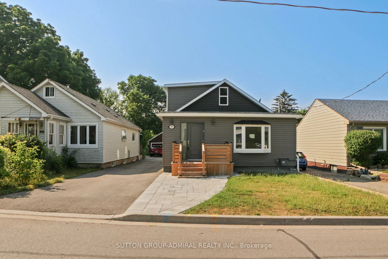 408, Andrew, Central Newmarket, Newmarket