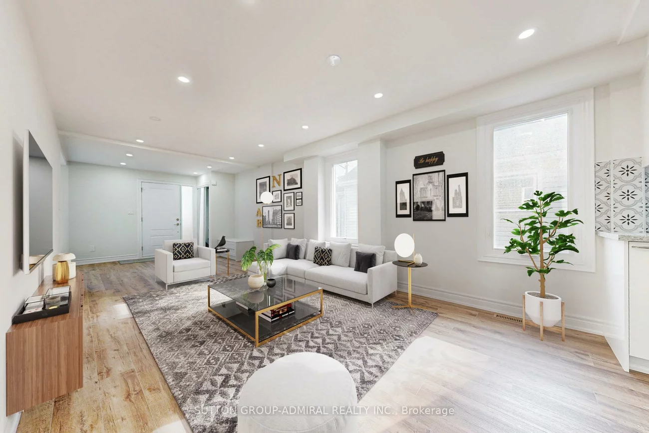 408, Andrew, Central Newmarket, Newmarket