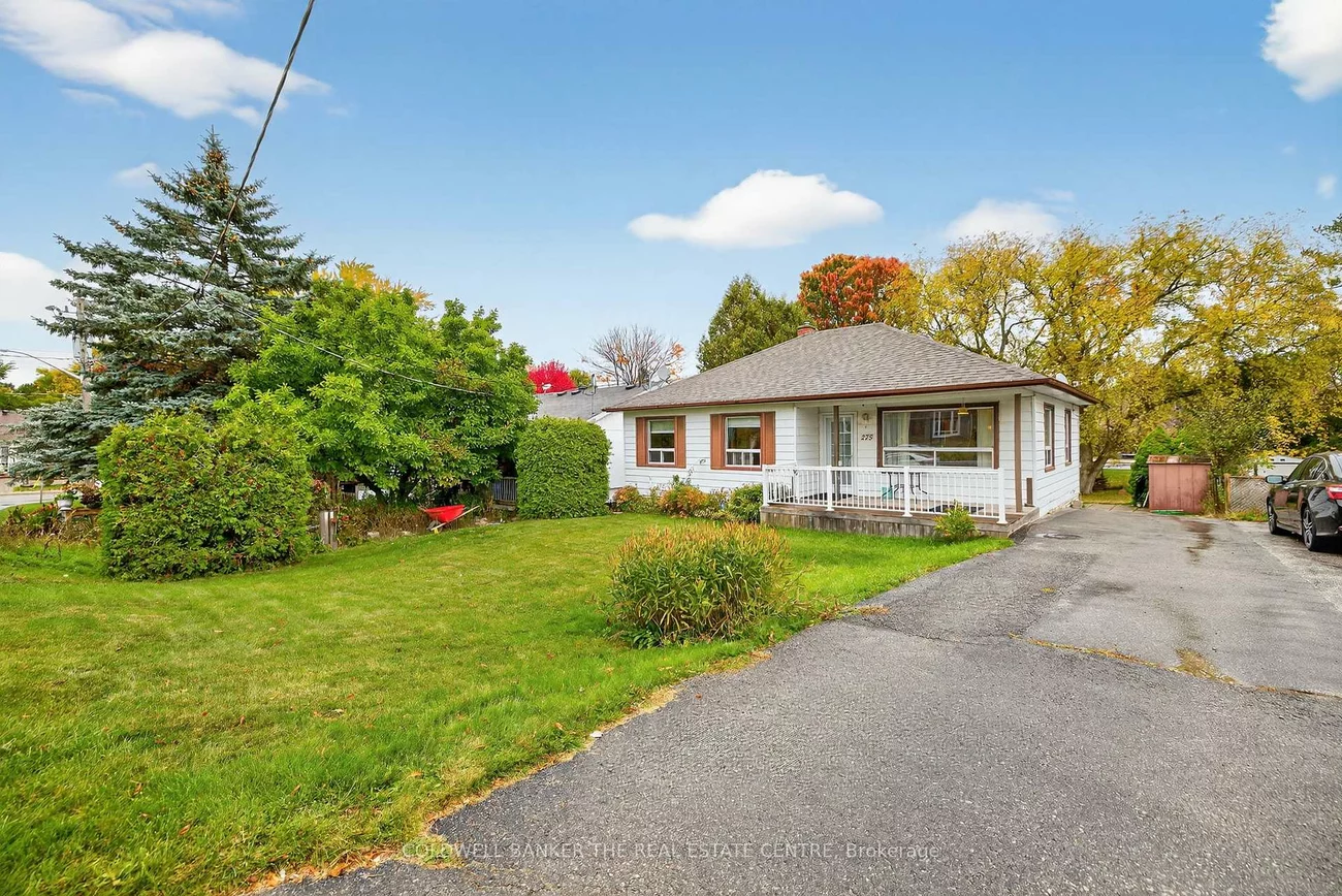 275, Maple, Gorham-College Manor, Newmarket