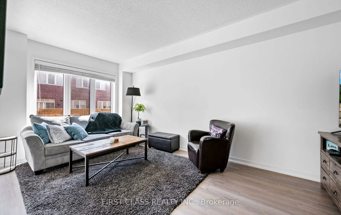 107, Knott End, Glenway Estates, Newmarket