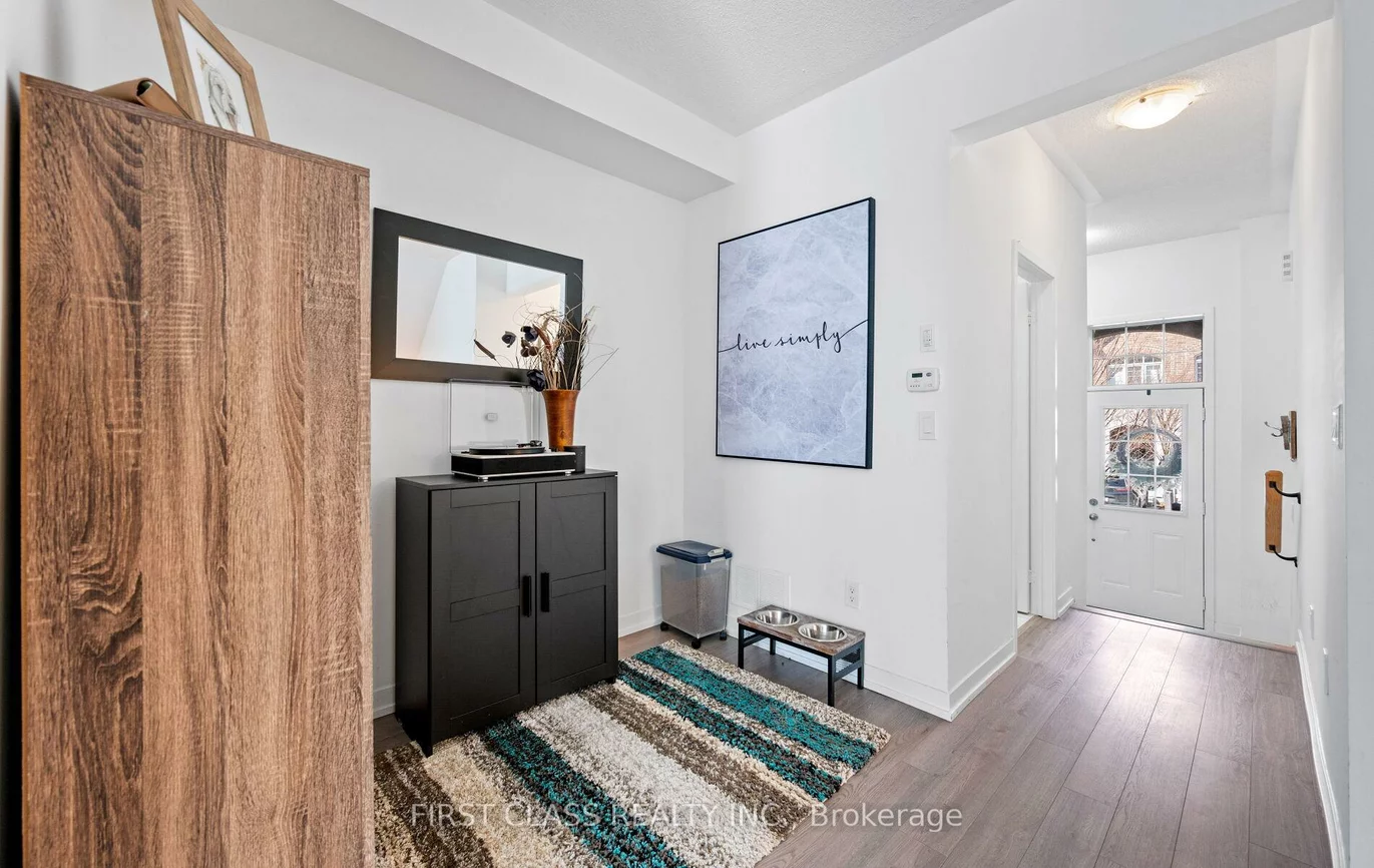 107, Knott End, Glenway Estates, Newmarket