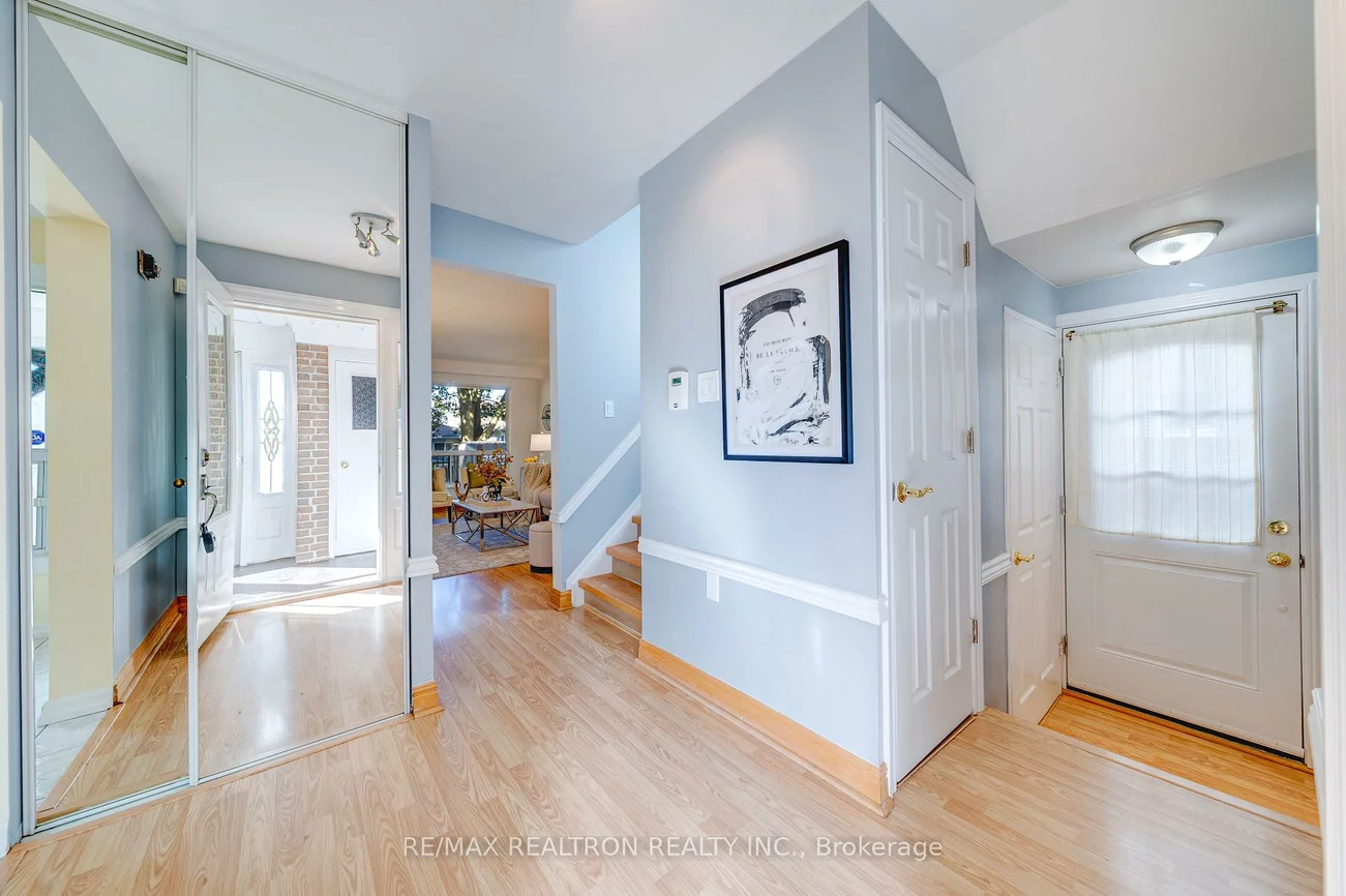 699, Jackson, Huron Heights-Leslie Valley, Newmarket