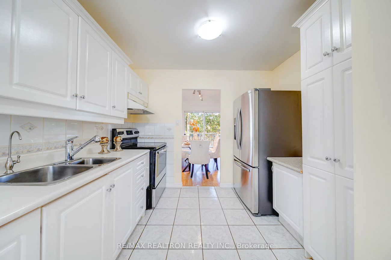 699, Jackson, Huron Heights-Leslie Valley, Newmarket