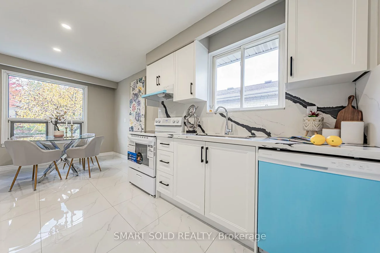 109, Meadowbank, Huron Heights-Leslie Valley, Newmarket