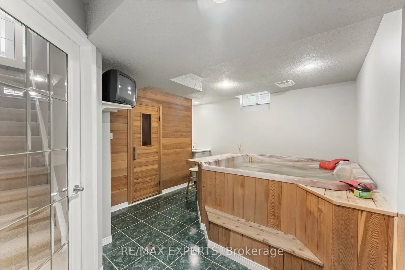 286, Kirby, Glenway Estates, Newmarket