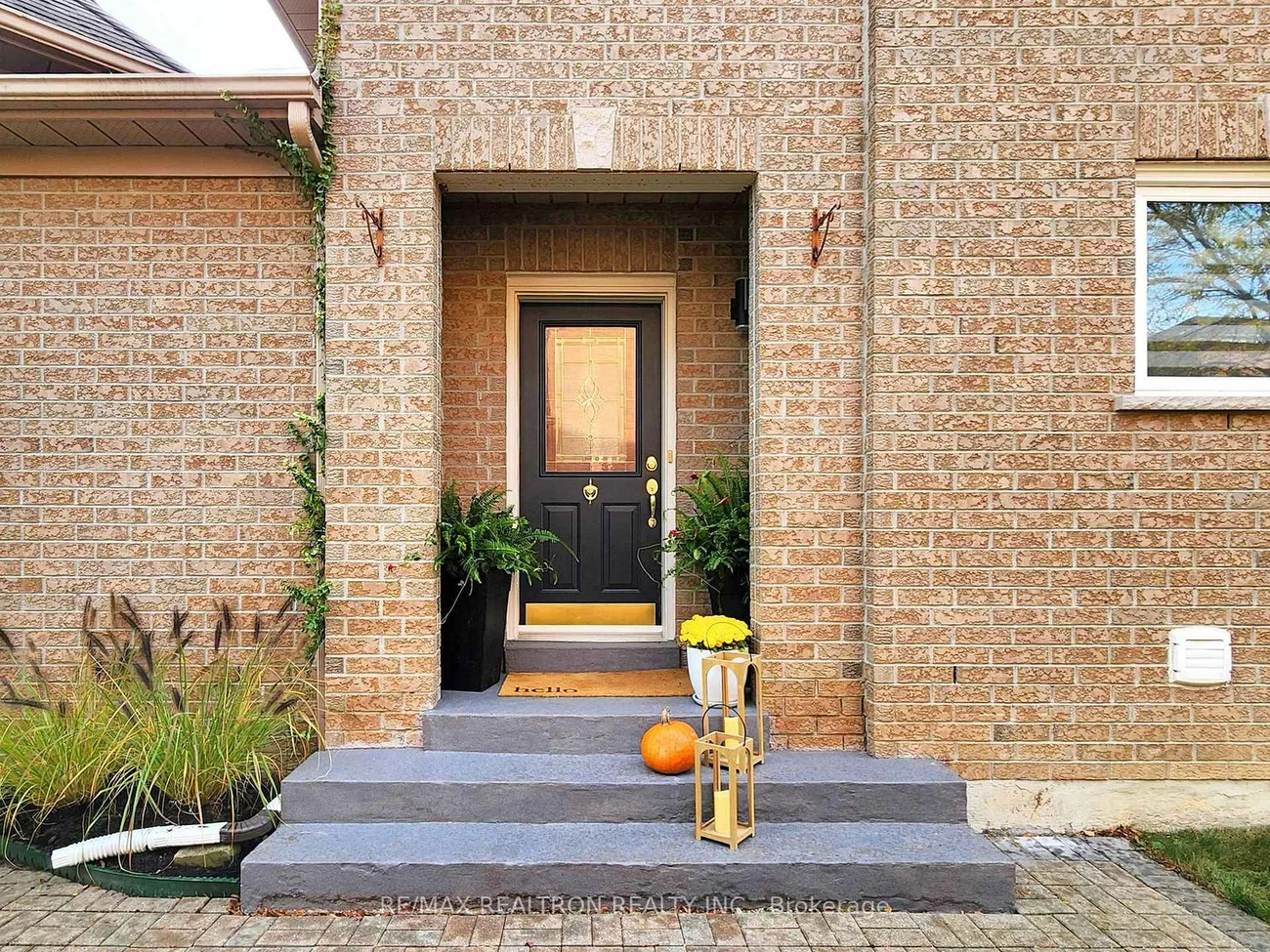 301, Warner, Summerhill Estates, Newmarket