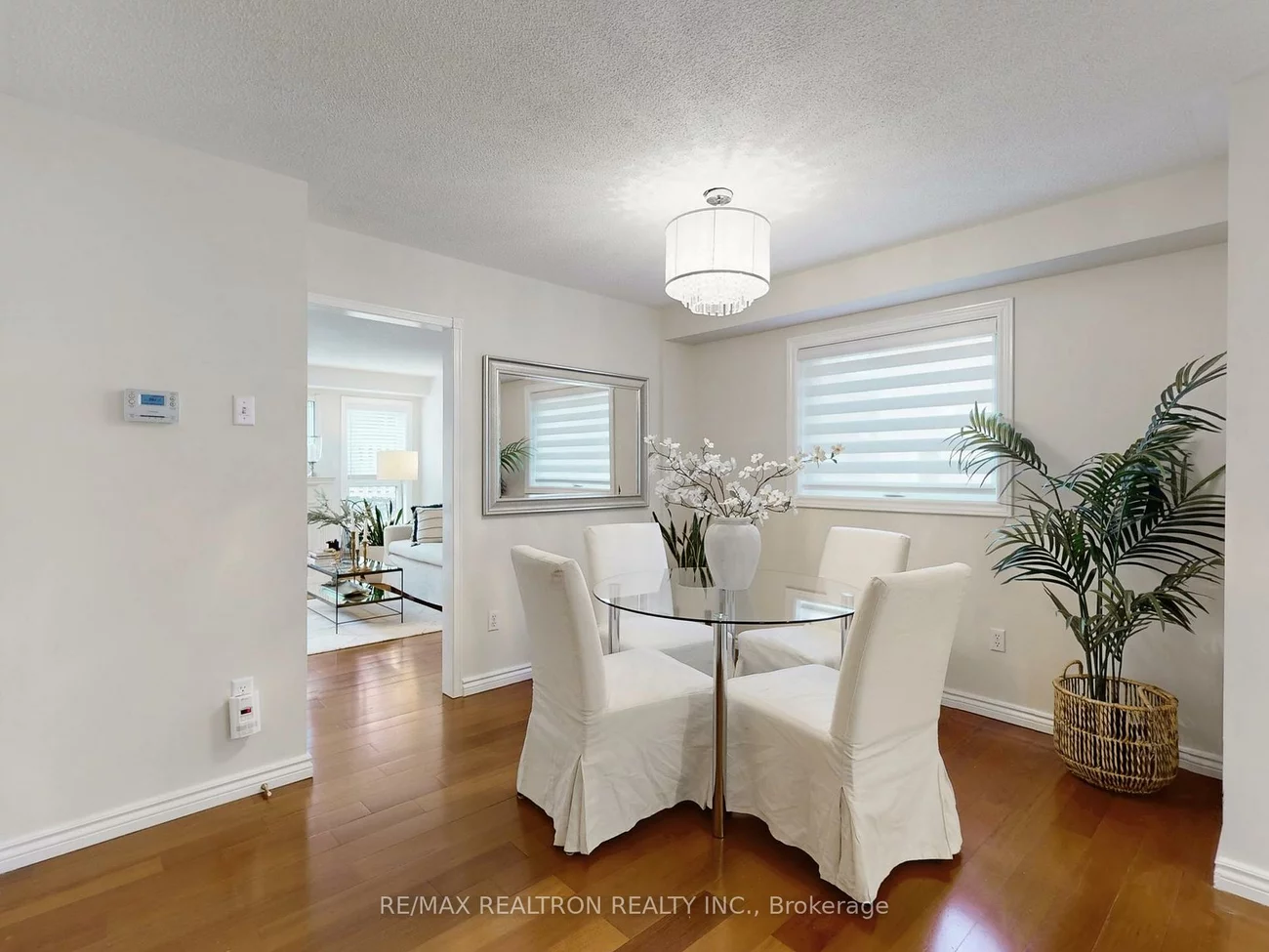 301, Warner, Summerhill Estates, Newmarket