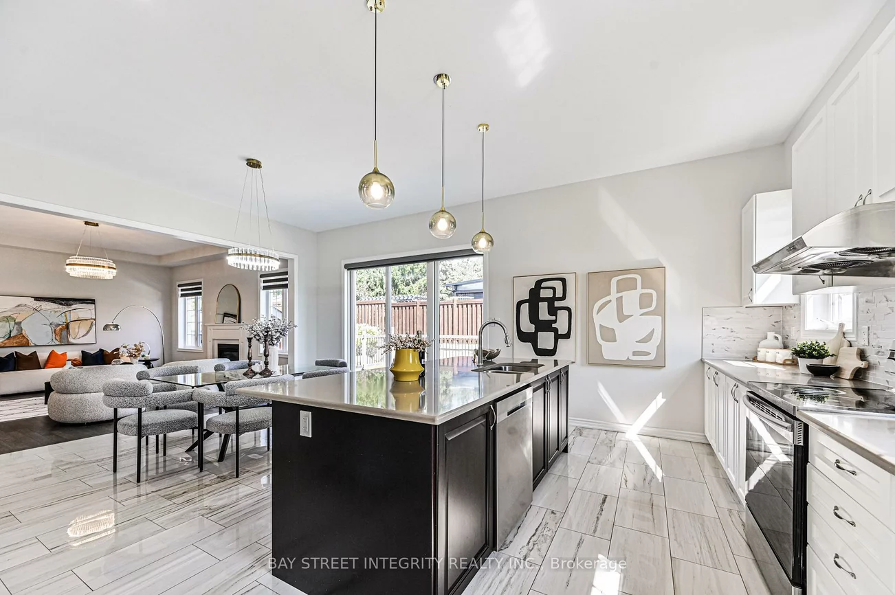 123, Mitchell, Glenway Estates, Newmarket