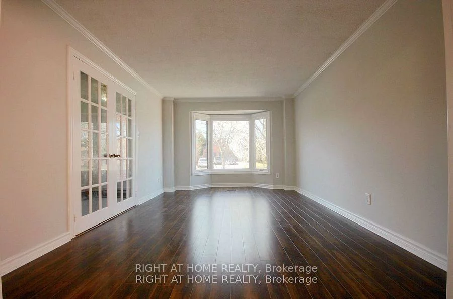 207, Kensit, Armitage, Newmarket