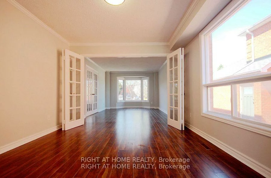 207, Kensit, Armitage, Newmarket