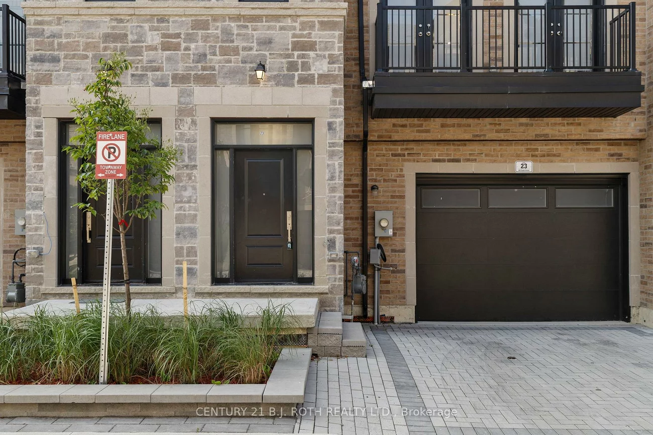 260, Eagle, Central Newmarket, Newmarket