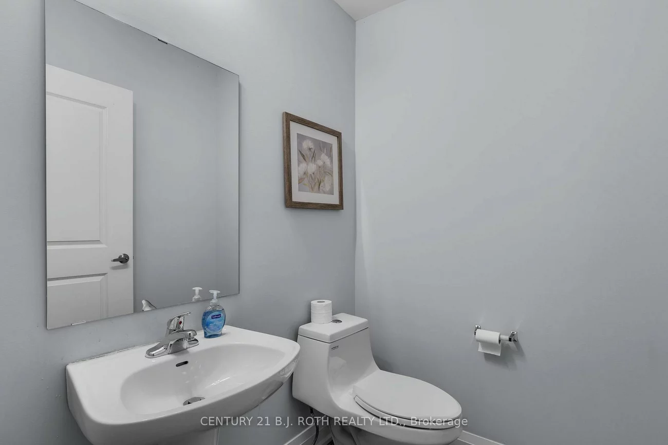 260, Eagle, Central Newmarket, Newmarket