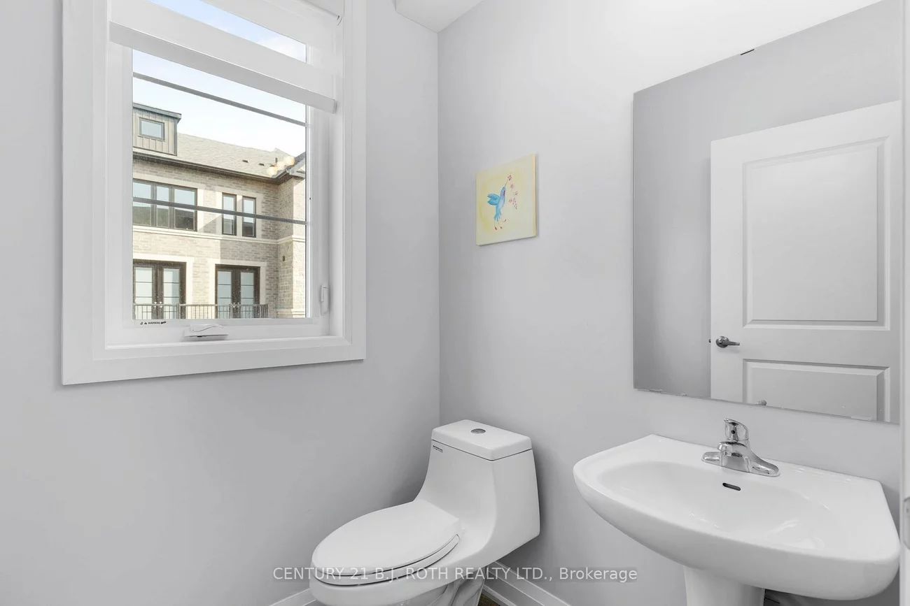 260, Eagle, Central Newmarket, Newmarket