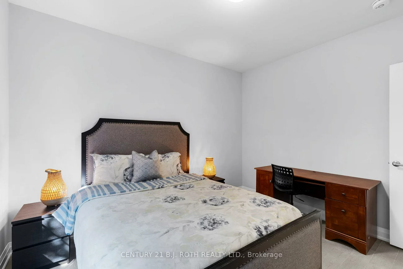 260, Eagle, Central Newmarket, Newmarket