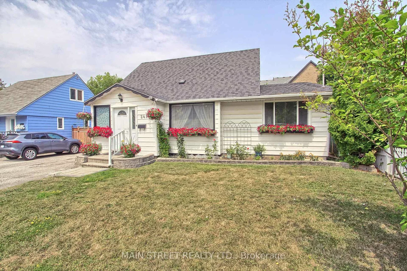 241, Andrew, Central Newmarket, Newmarket