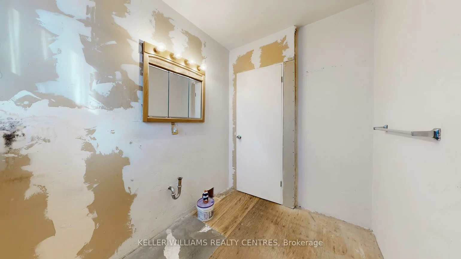 94, Queen, Central Newmarket, Newmarket