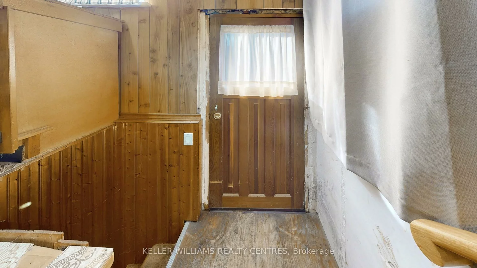 94, Queen, Central Newmarket, Newmarket