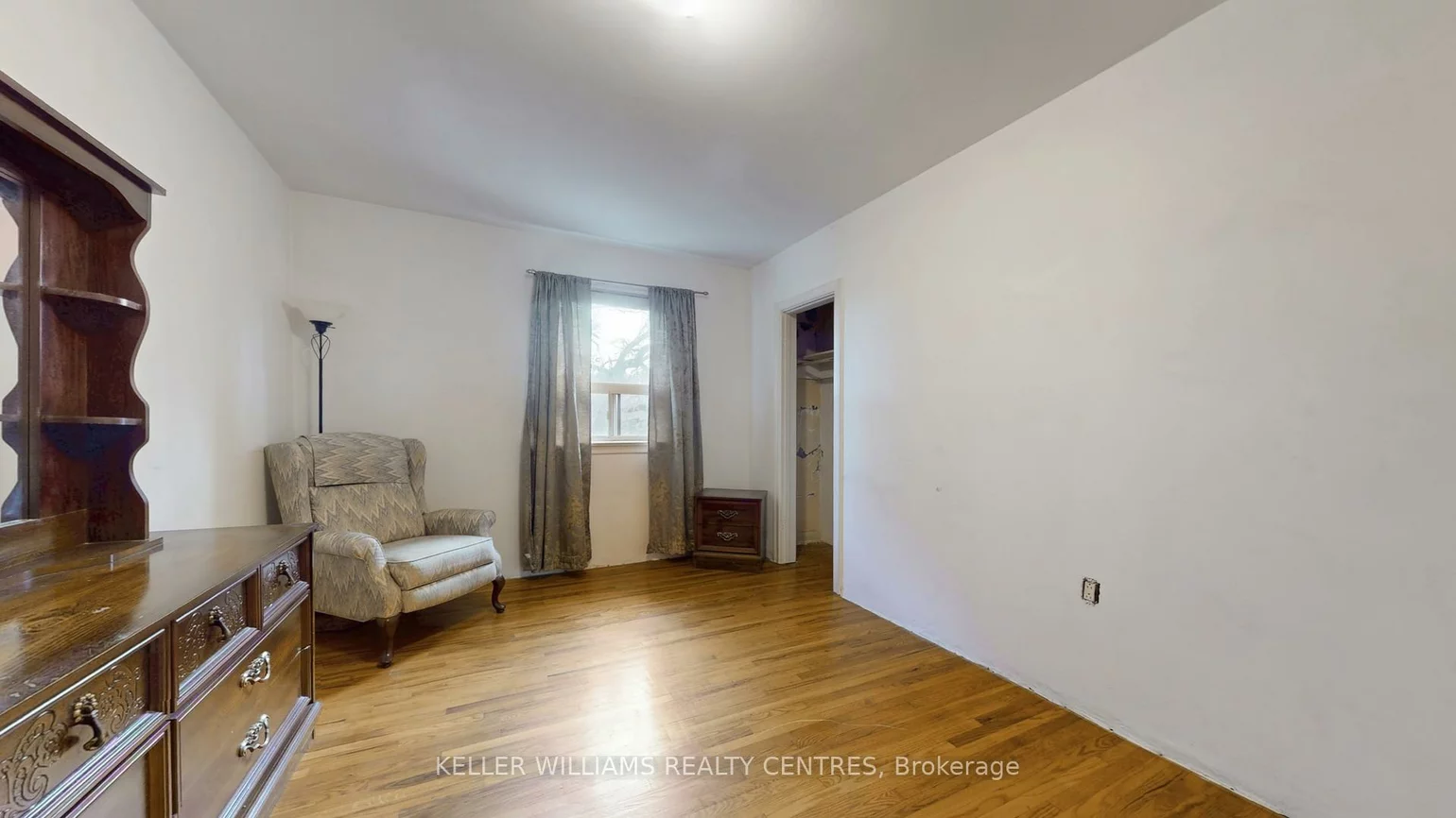 94, Queen, Central Newmarket, Newmarket