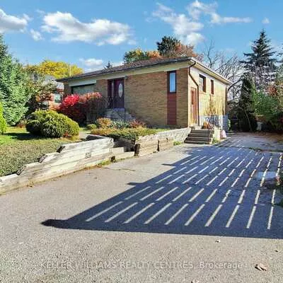 94, Queen, Central Newmarket, Newmarket