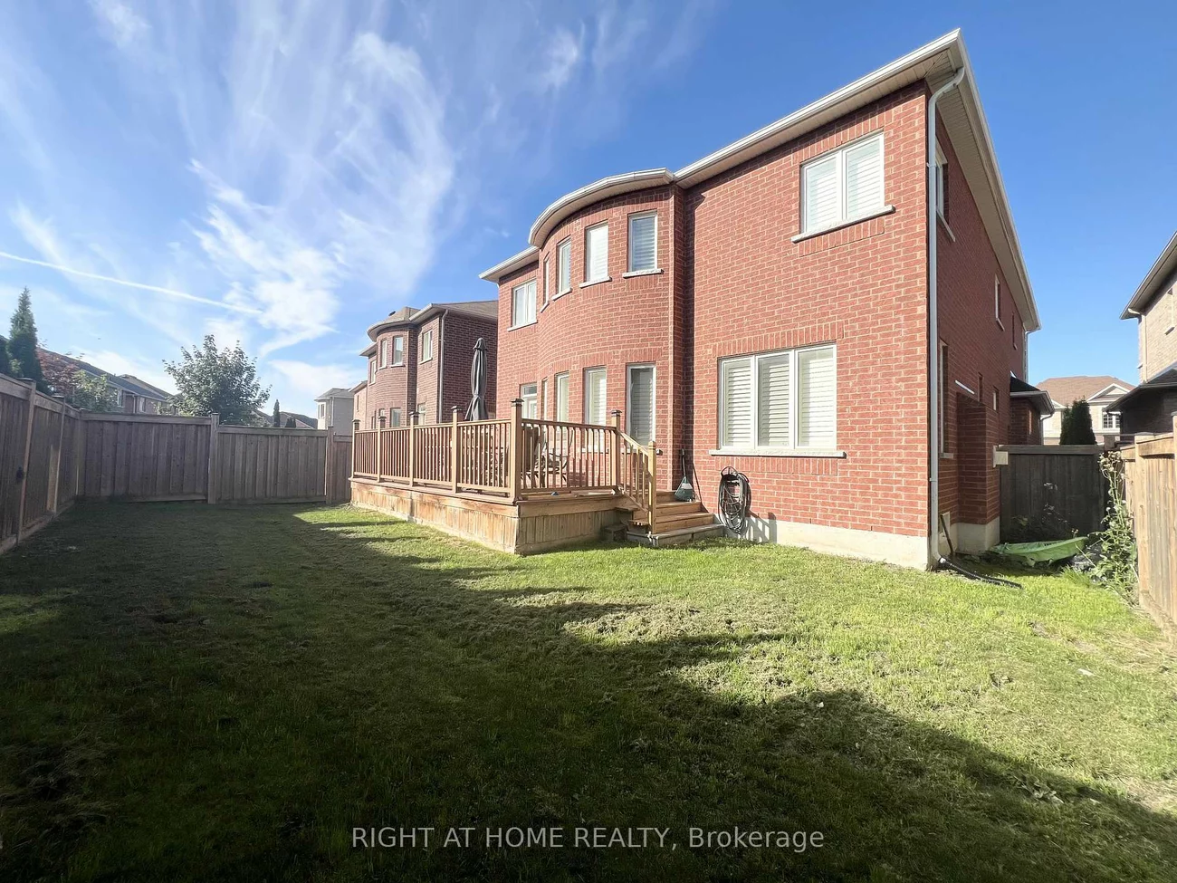 1209, McTavish, Stonehaven-Wyndham, Newmarket