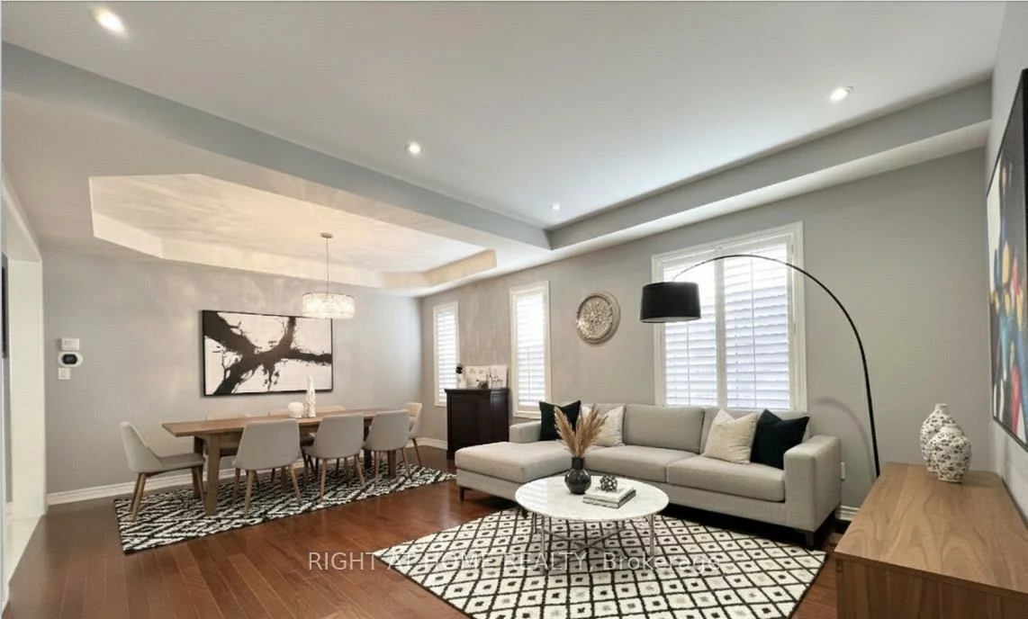 1209, McTavish, Stonehaven-Wyndham, Newmarket