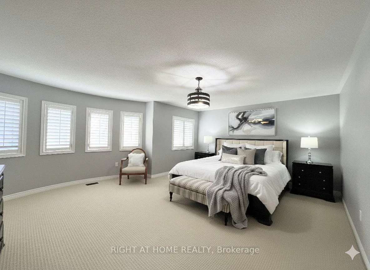 1209, McTavish, Stonehaven-Wyndham, Newmarket