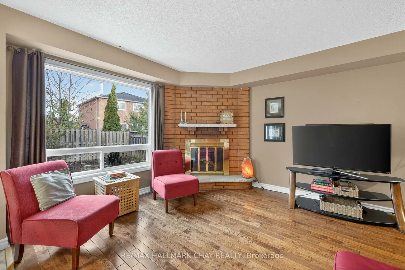 235, Elman, Bristol-London, Newmarket