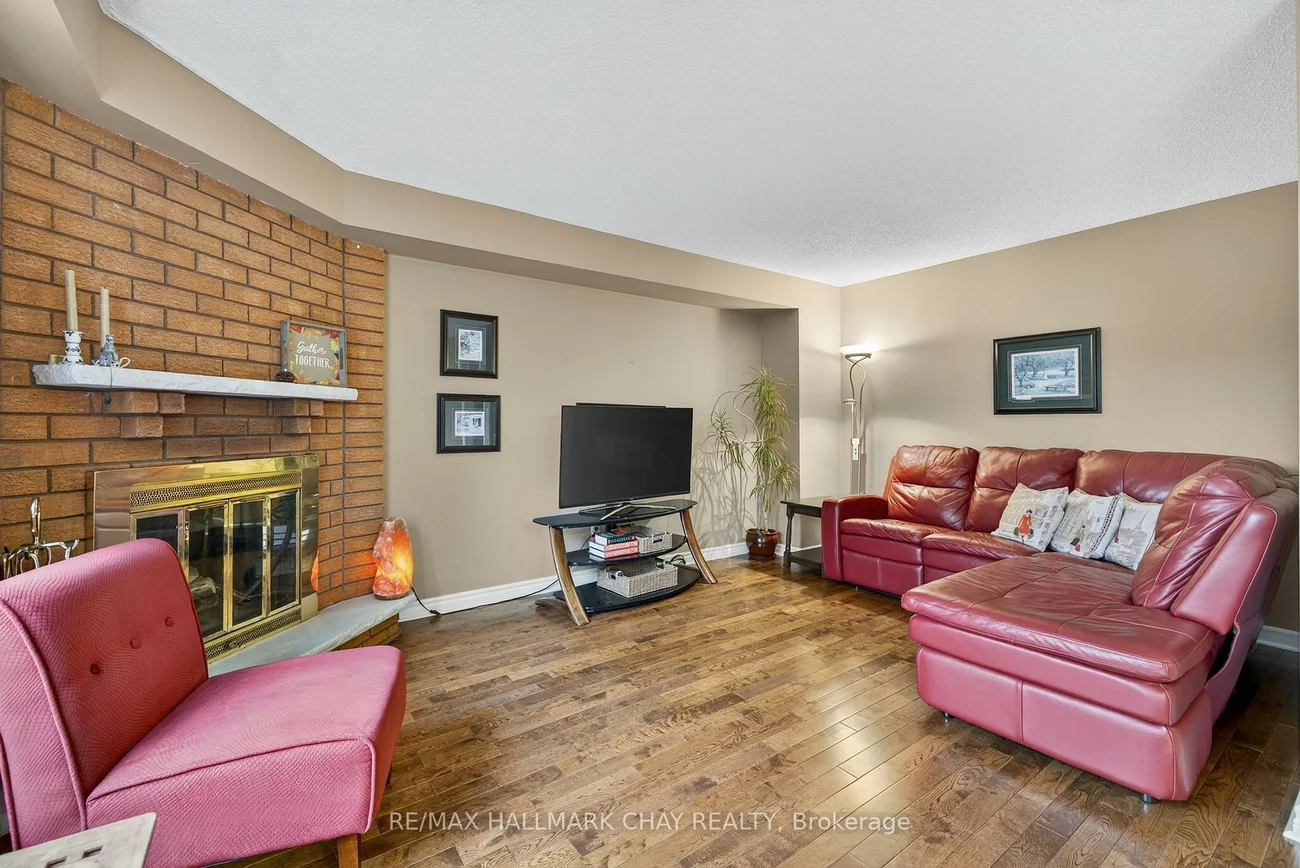 235, Elman, Bristol-London, Newmarket