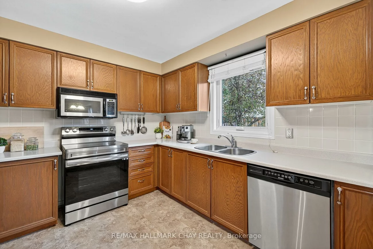 235, Elman, Bristol-London, Newmarket