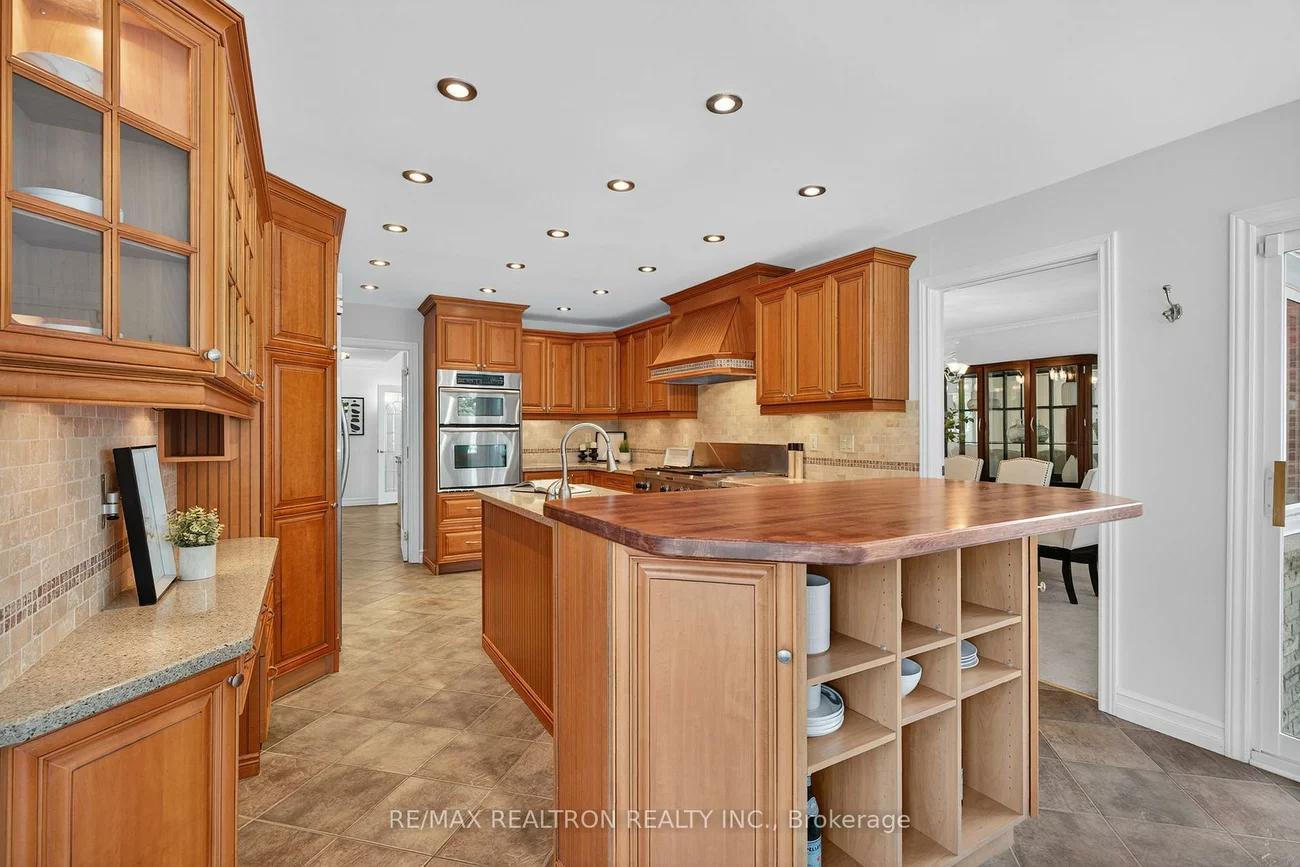 351, Kirby, Glenway Estates, Newmarket