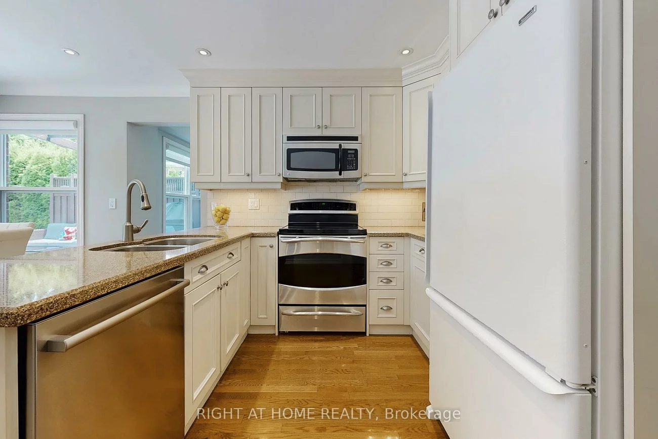 363, Crossland, Glenway Estates, Newmarket