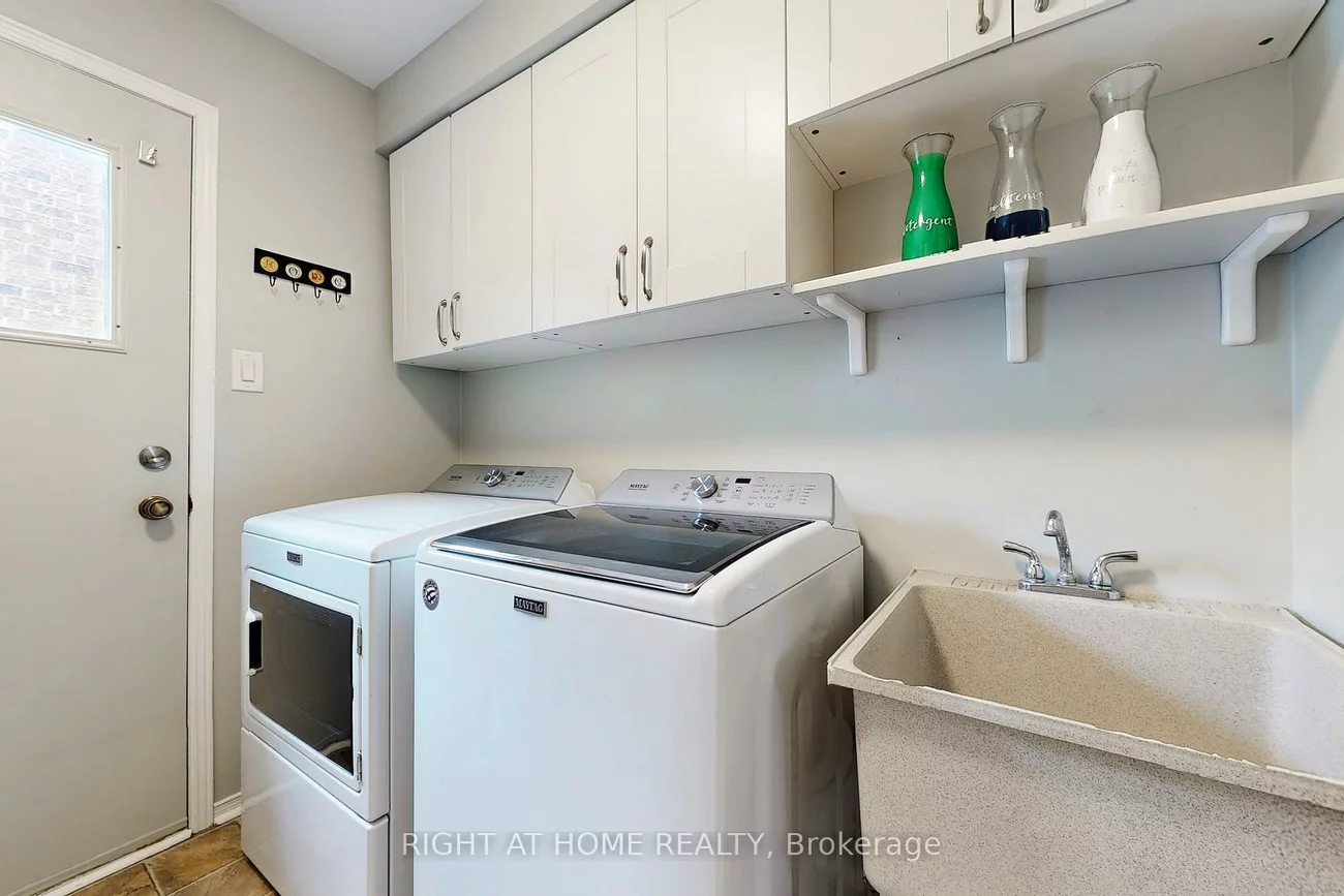 363, Crossland, Glenway Estates, Newmarket