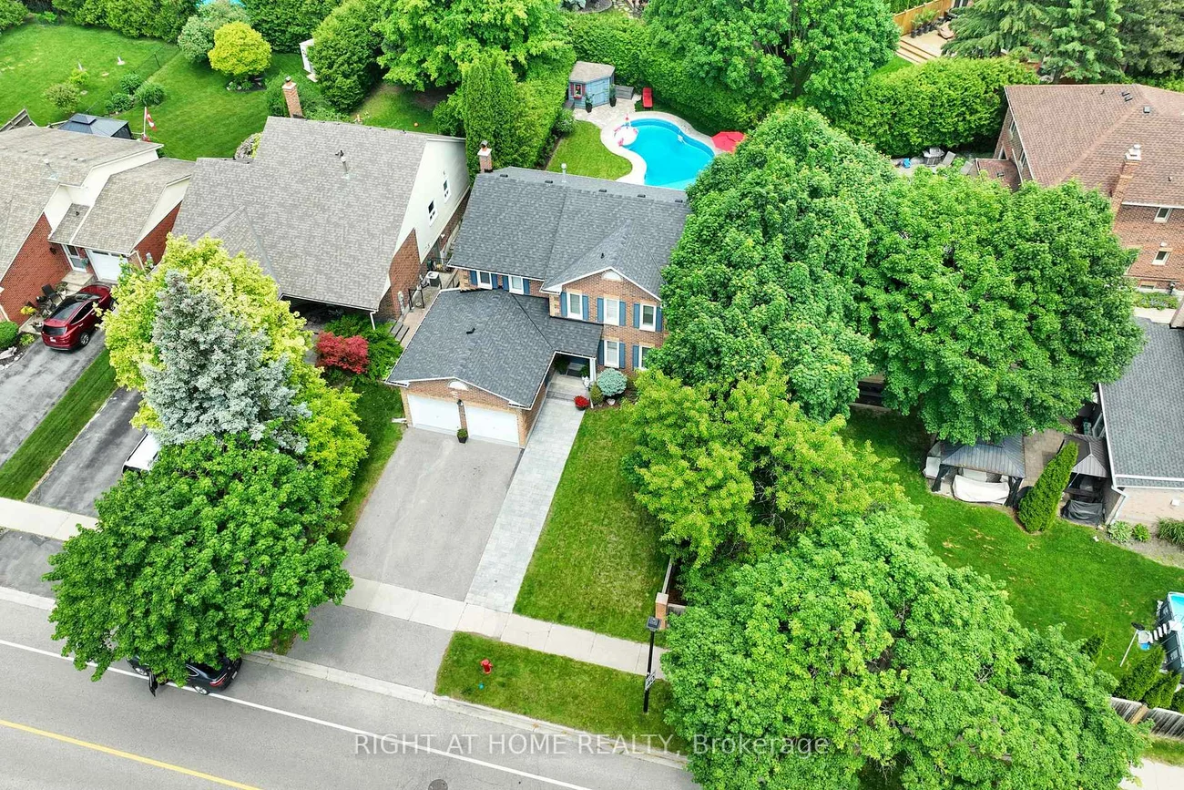 363, Crossland, Glenway Estates, Newmarket