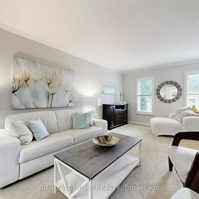 363, Crossland, Glenway Estates, Newmarket