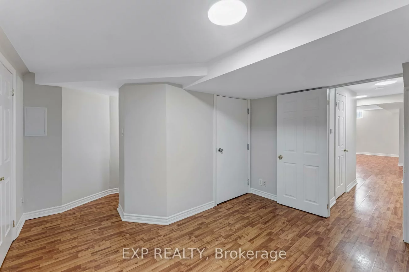 168, Wainscot, Woodland Hill, Newmarket