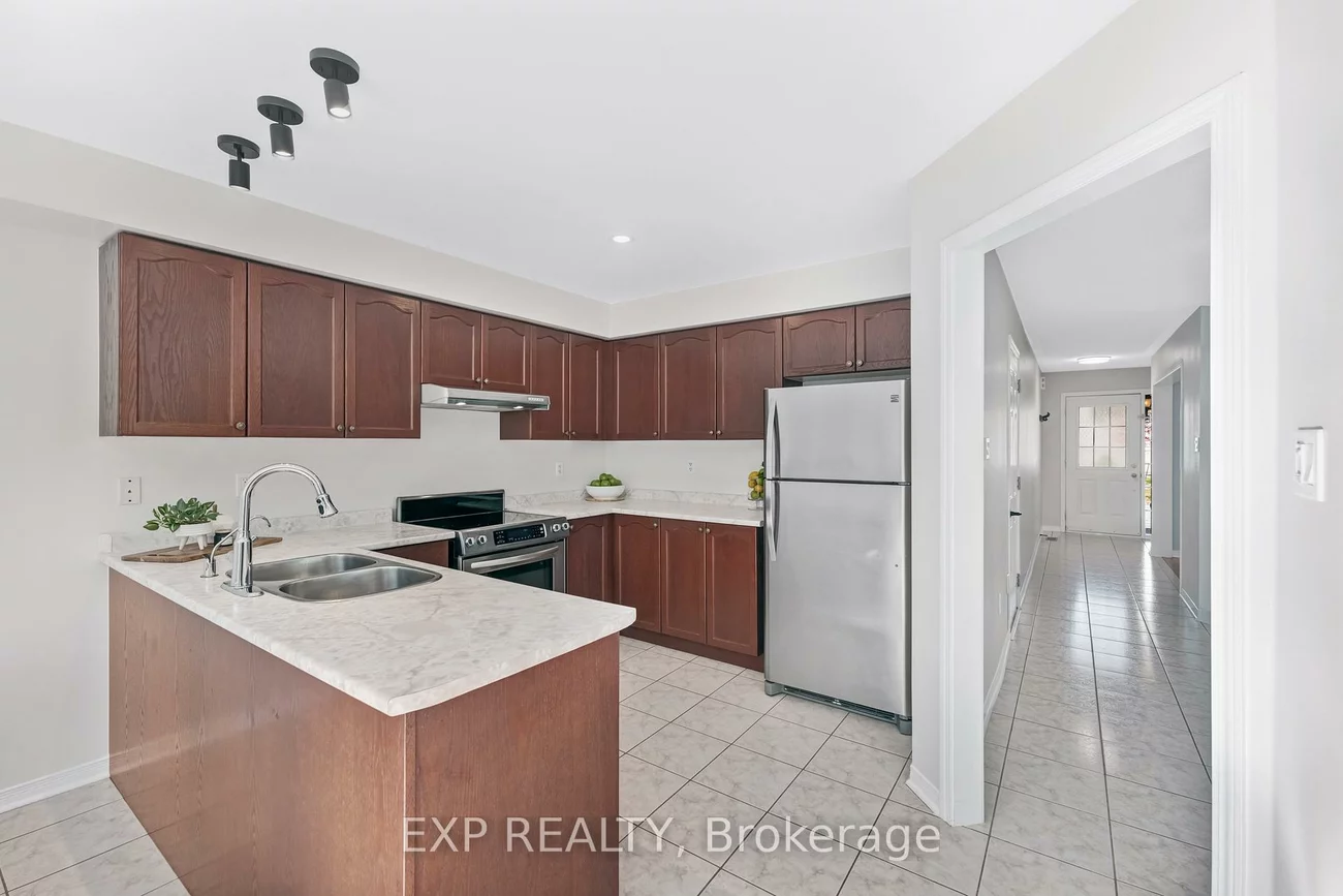 168, Wainscot, Woodland Hill, Newmarket