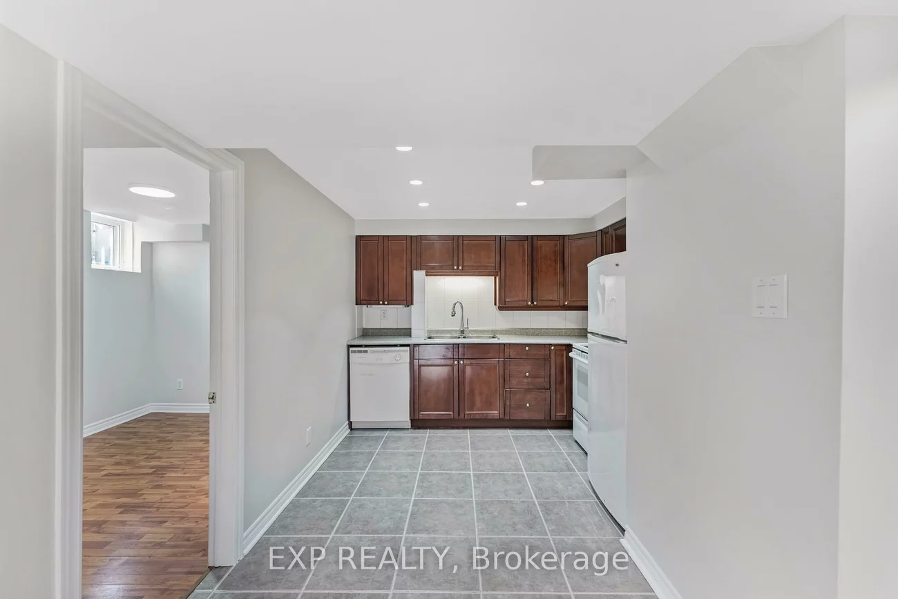 168, Wainscot, Woodland Hill, Newmarket