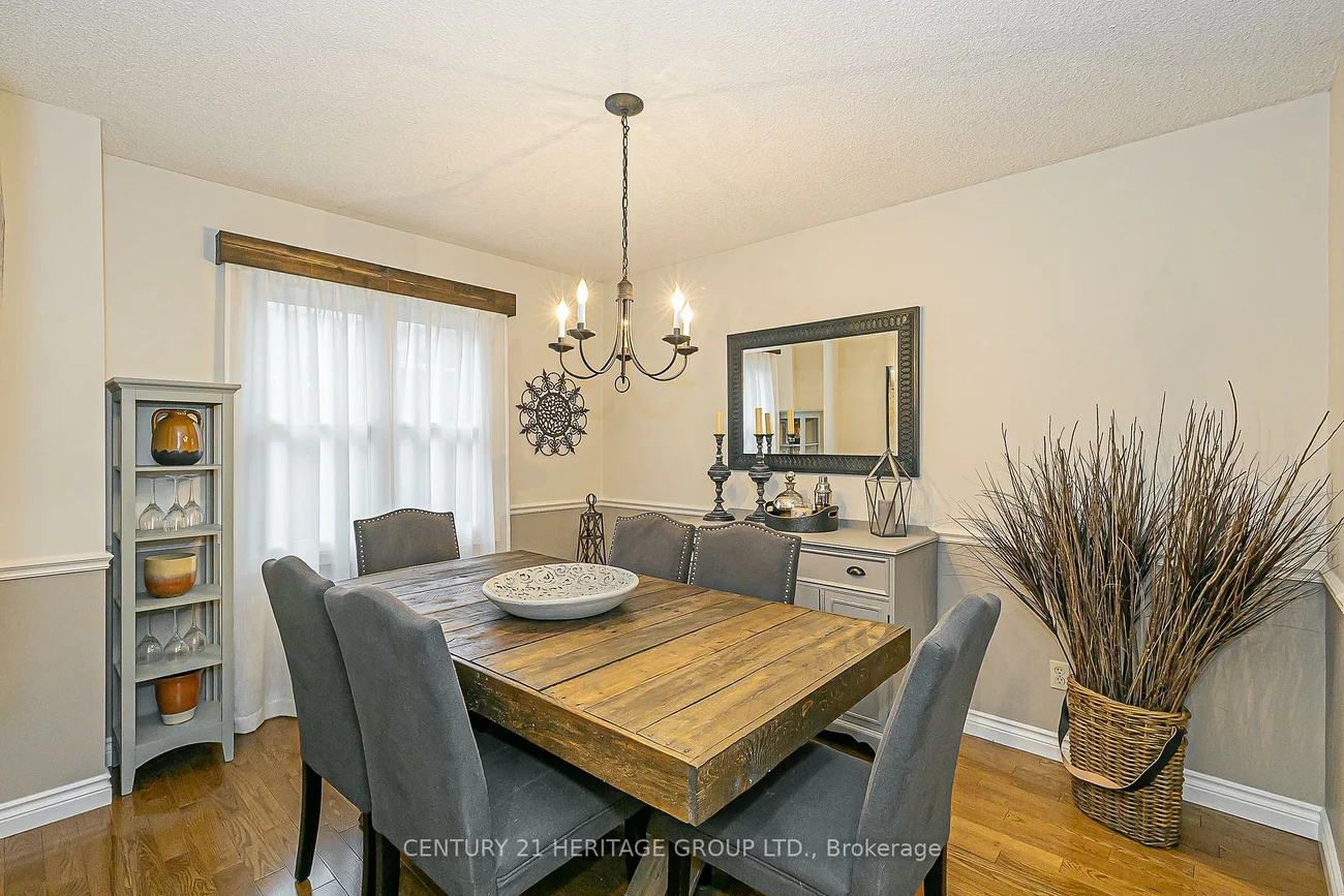 124, John Bowser, Glenway Estates, Newmarket