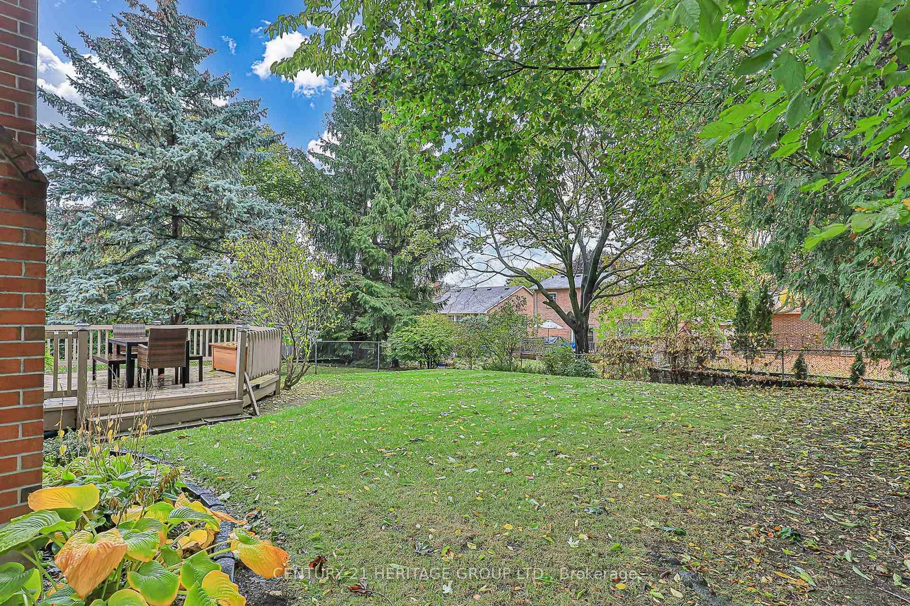 124, John Bowser, Glenway Estates, Newmarket