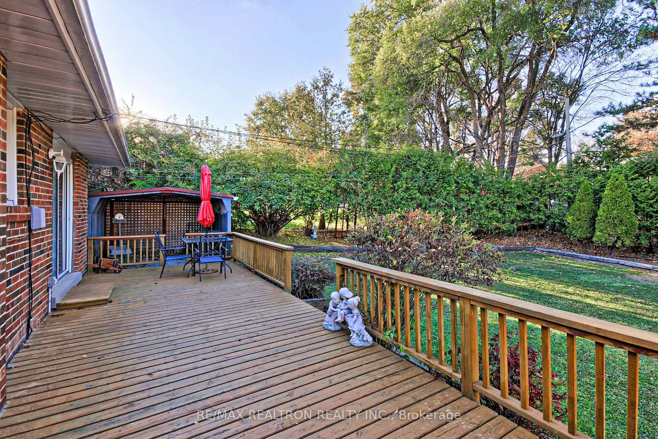 215, Parkview, Central Newmarket, Newmarket