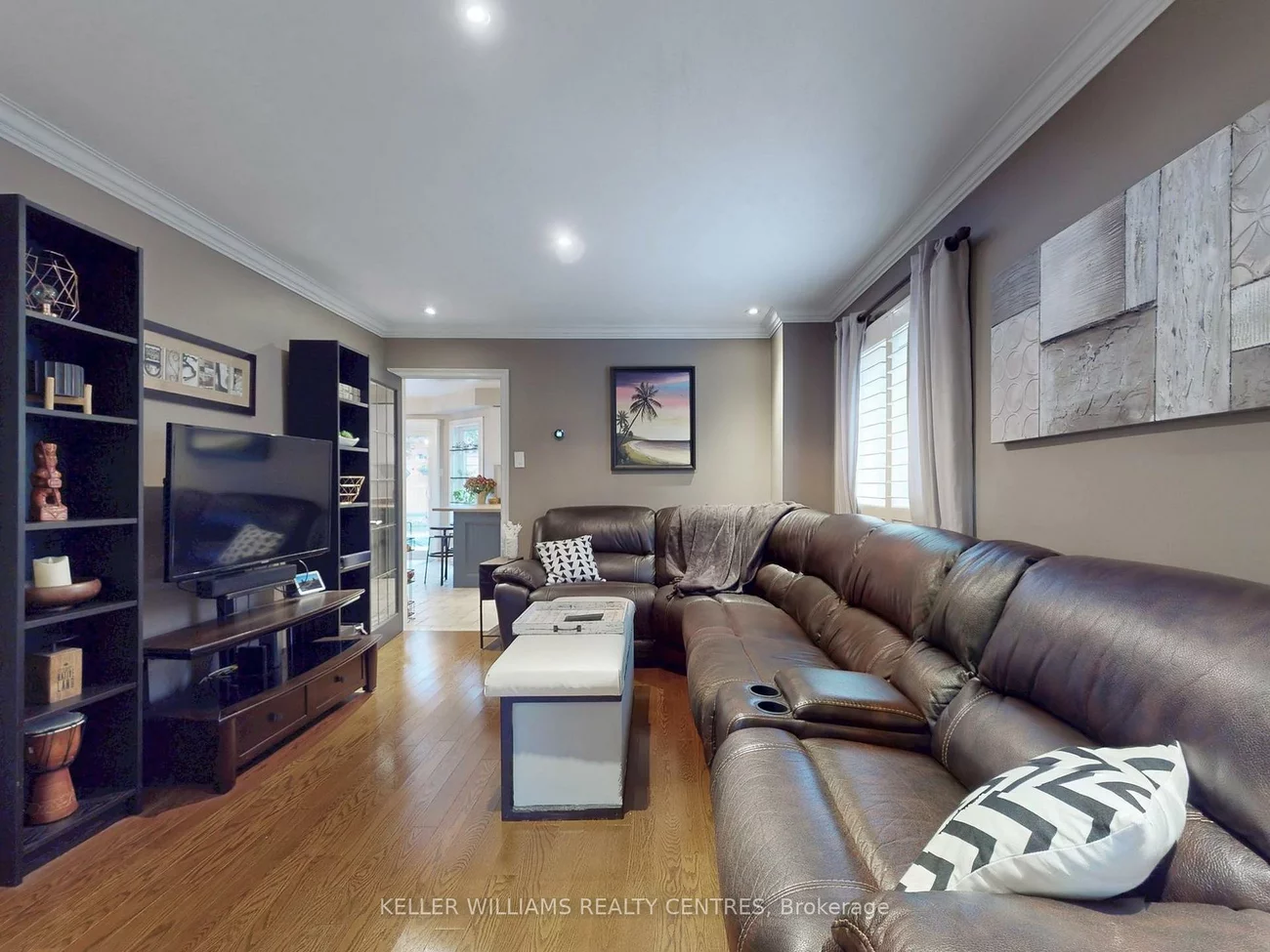 151, Rhodes, Glenway Estates, Newmarket